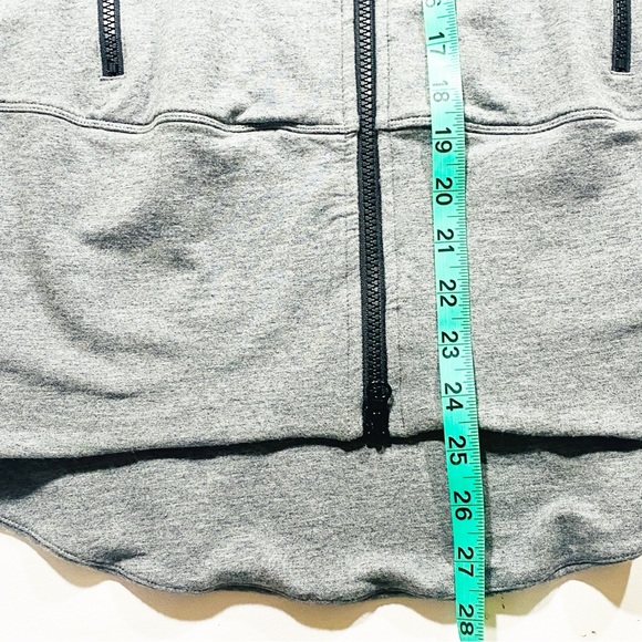 Cabi Heather Gray Pivot Jacket Zip Front #3732 Womens Size XS - Picture 8 of 11